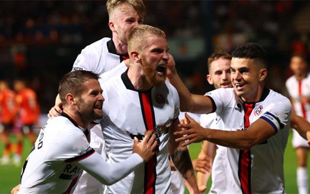 谢周三艰难逼平哈德斯菲尔德，继续保持不败的简单介绍