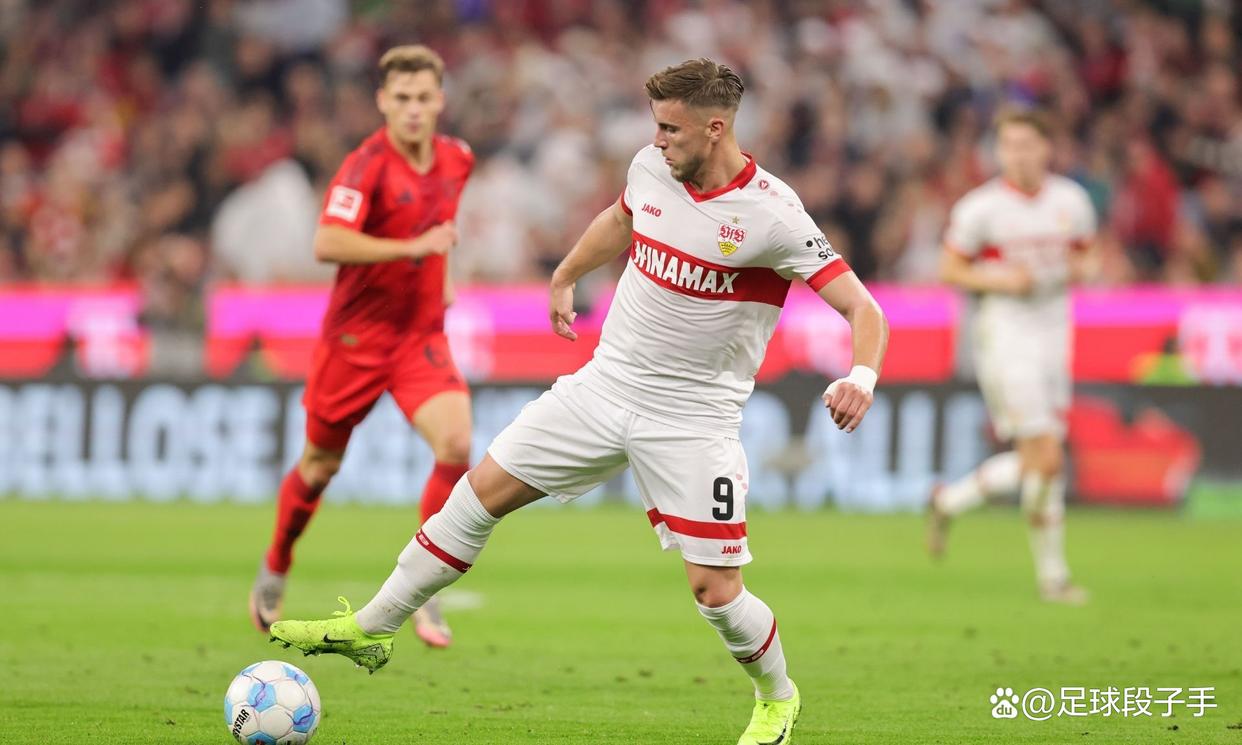 拜仁慕尼黑主帅屡屡轮换阵容，维持球队战斗力的简单介绍