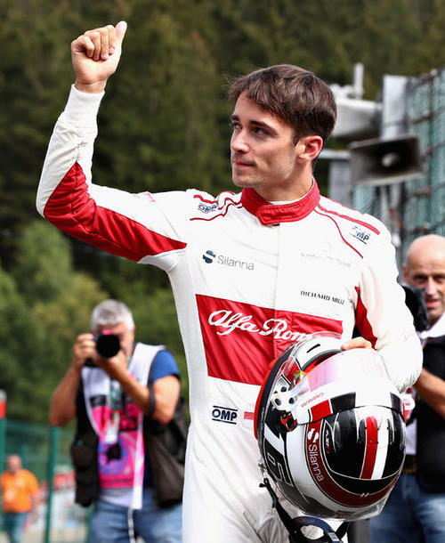 梅赛德斯绝杀哈斯车队，勒克莱尔惊艳四座