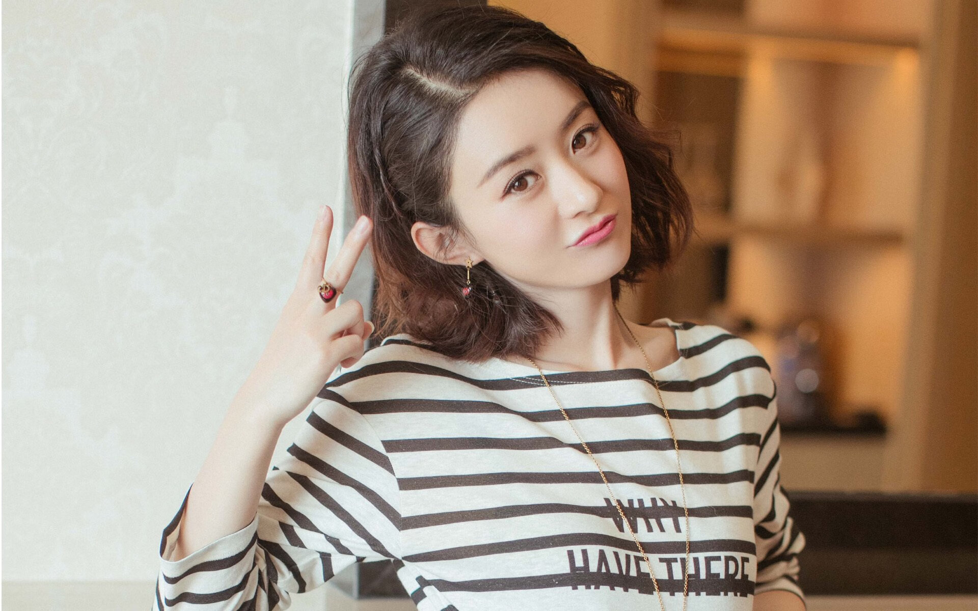 雷火电竞亚洲先驱-铁血封锁，热火用防守击沉快船，排名争夺战白热化